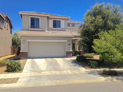 Charming 3 bedroom Tempe home near I-10 and Superstition Freeways.